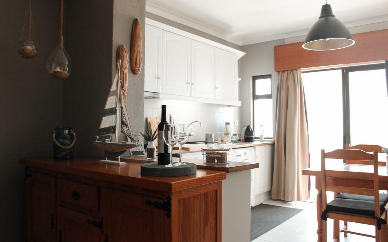 Lovely Oceanview Beach House Apartment Портиман Екстериор снимка